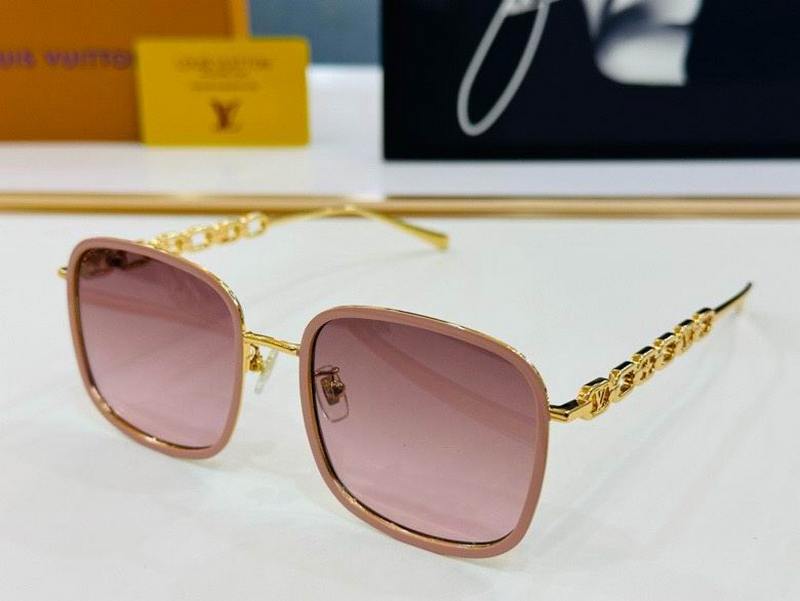 LV Sunglasses 574